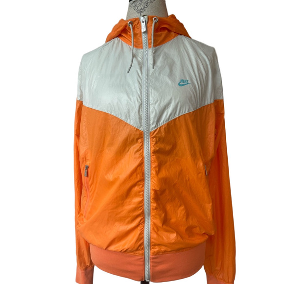 Vintage Nike Windbreaker Jacket + Matching Stuff Sack — Size L — Unisex - Picture 3 of 15